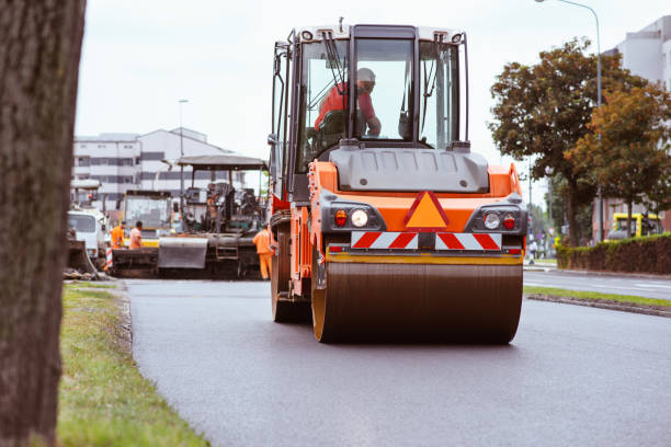 Best Driveway Paving Contractor  in East Peoria, IL